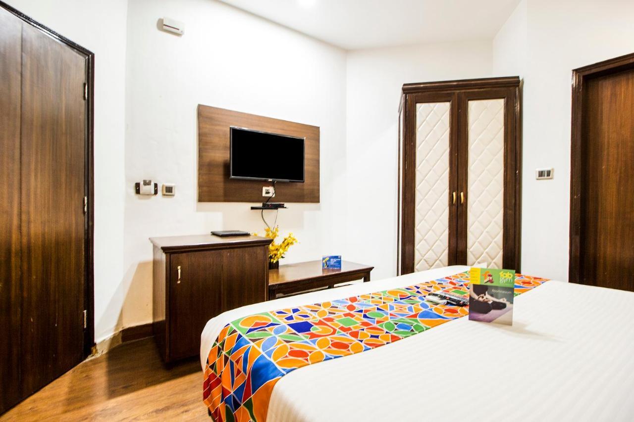 Fabhotel Le Monarque Чандигарх Экстерьер фото