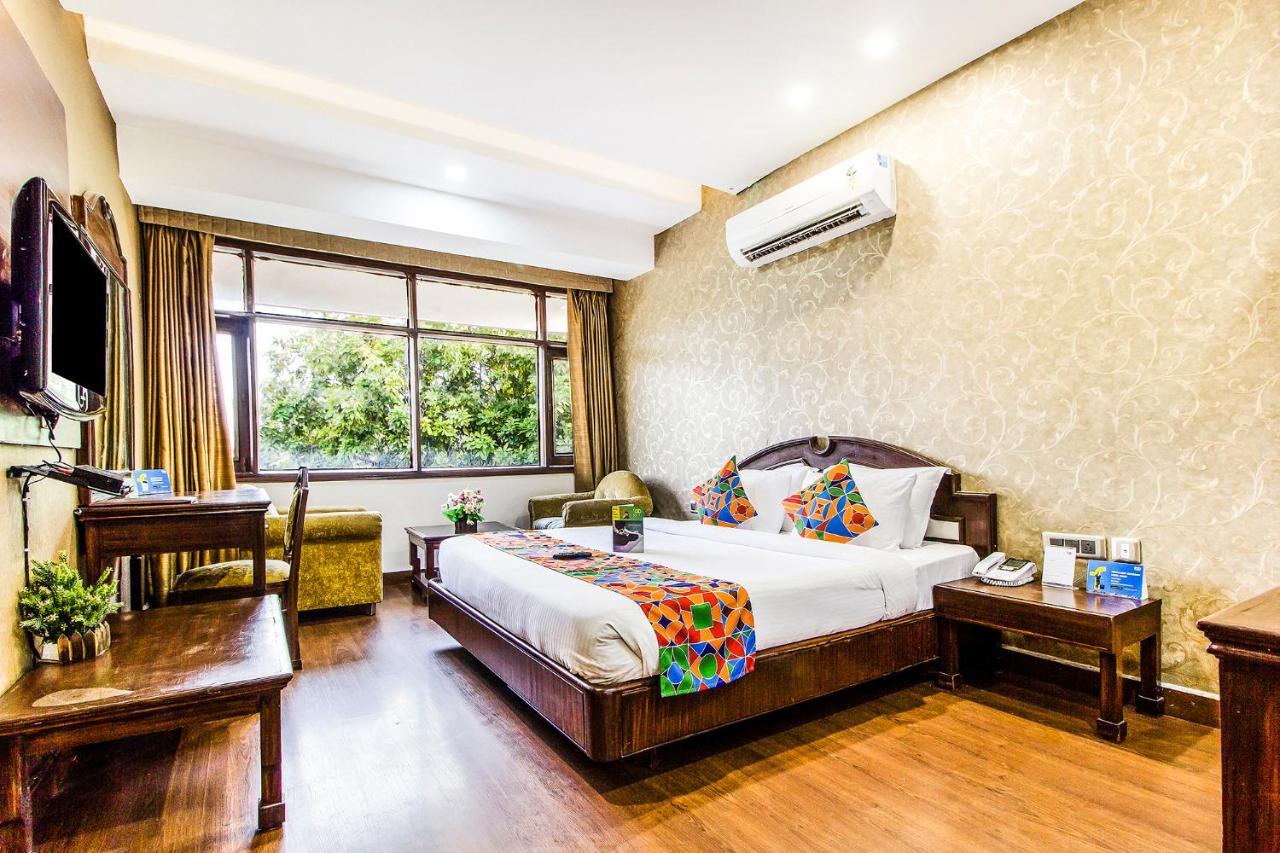 Fabhotel Le Monarque Чандигарх Экстерьер фото